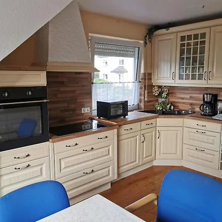 Grosse In Ruhiger Lage Mit Bergpanorama *