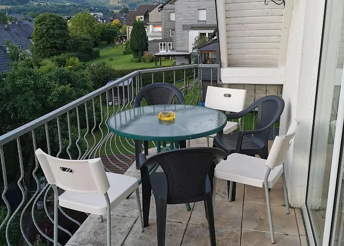 Daire Grosse In Ruhiger Lage Mit Bergpanorama Olsberg